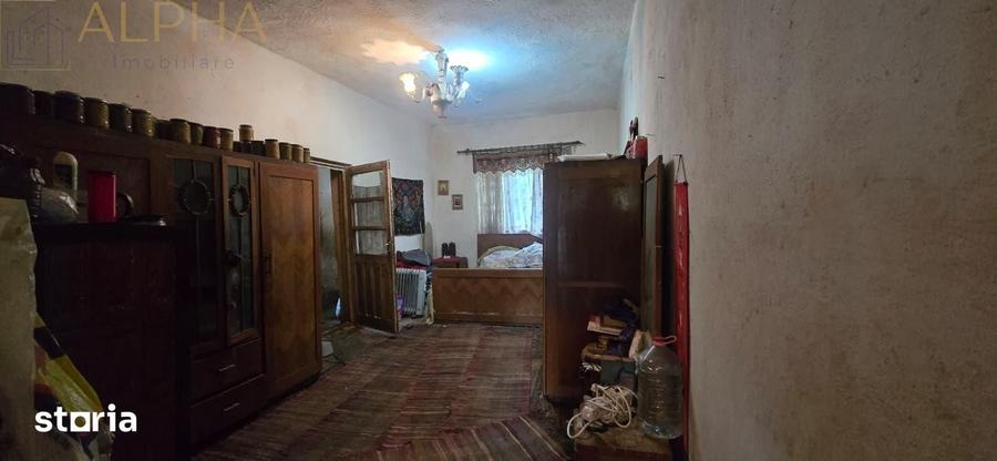 Casă cu 5 camere cu Teren 2320 Mp în Galații Bistriței