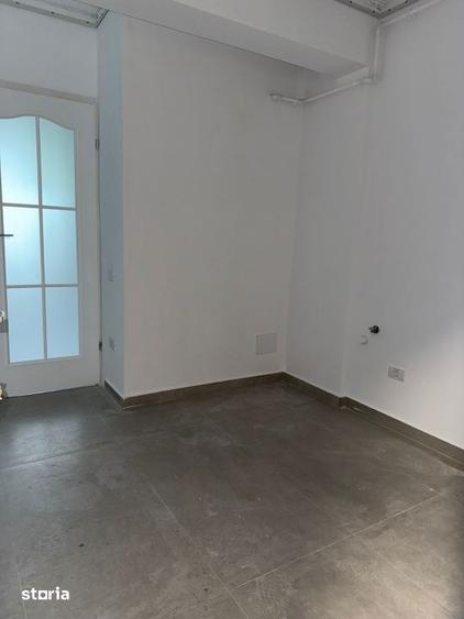 Apartament cu 2 camere în Central — fotografia 3