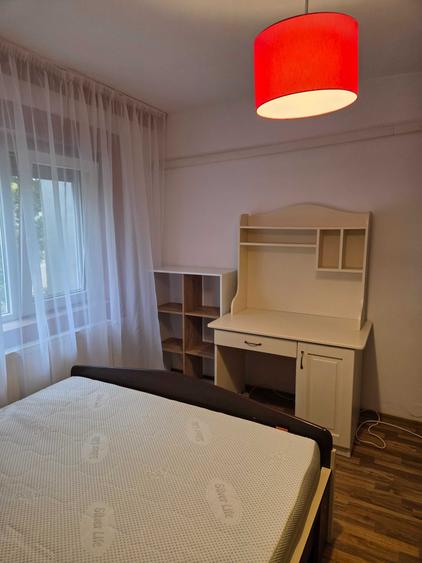Apartament cu 2 camere decomandat în Nufărul