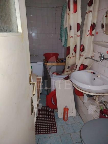 Apartament cu 2 camere decomandat în Mărăști