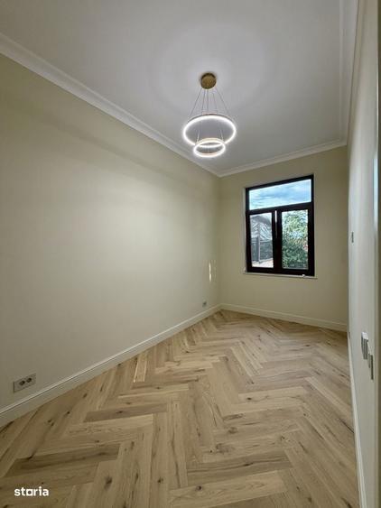 Apartament cu 4 camere în Eminescu