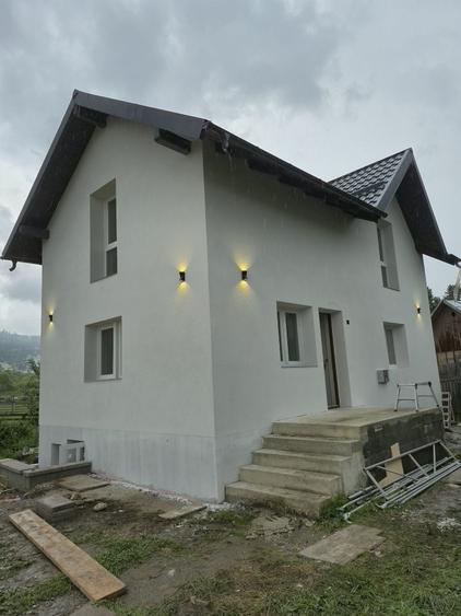 Casă cu 3 camere în Central