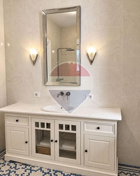 Apartament cu 5 camere circular în Grădina Icoanei