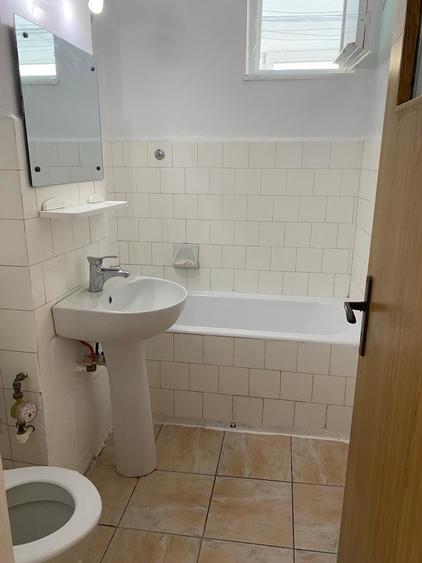 Apartament semidecomandat în Obor