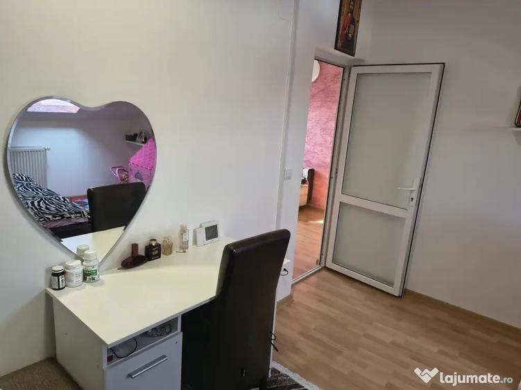 Apartament cu 2 camere decomandat în Burdujeni