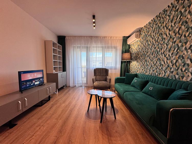 Apartament cu 2 camere decomandat în P-ta Presei Libere