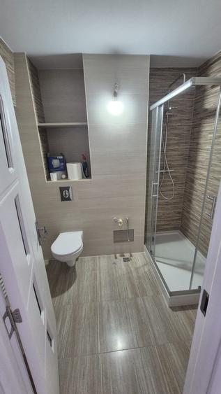 Apartament cu 4 camere în Cetate