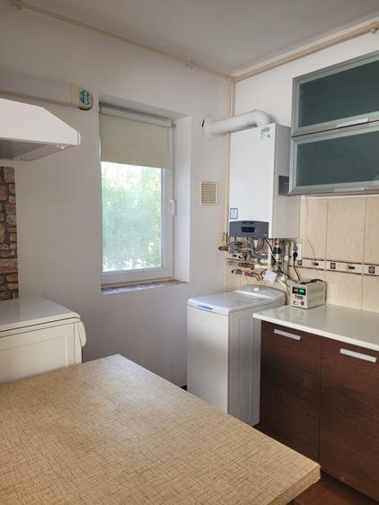 Apartament cu 2 camere semidecomandat în Băneasa