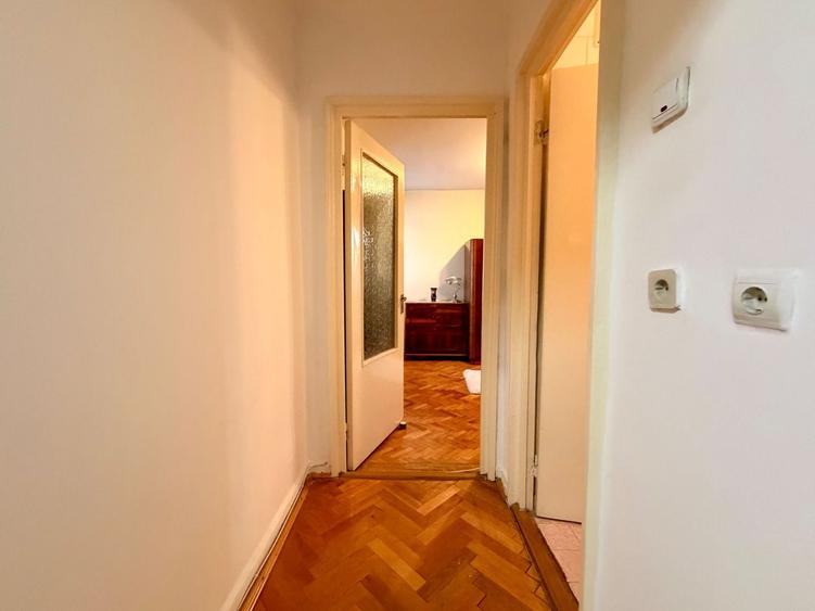 Apartament cu 3 camere decomandat, mobilat în Mănăștur