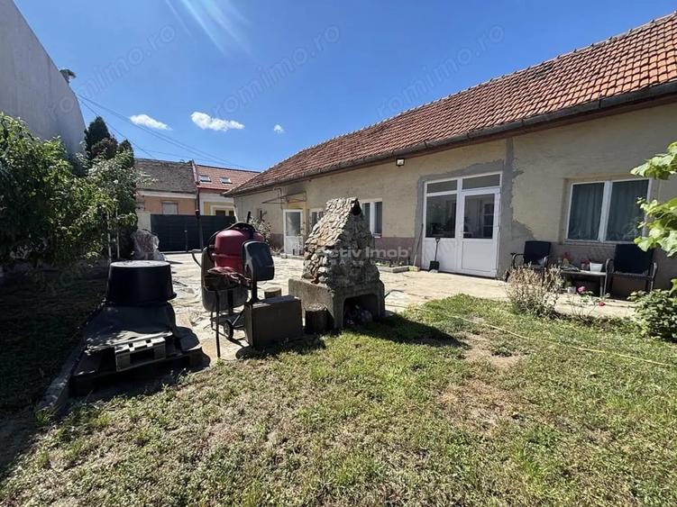Casă cu Teren 544 Mp în Central