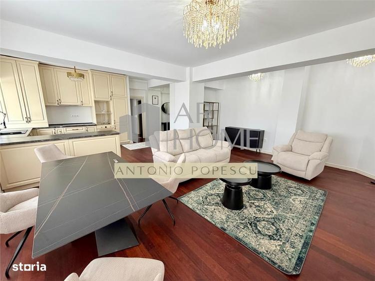 Apartament cu 4 camere, mobilat în Ultracentral
