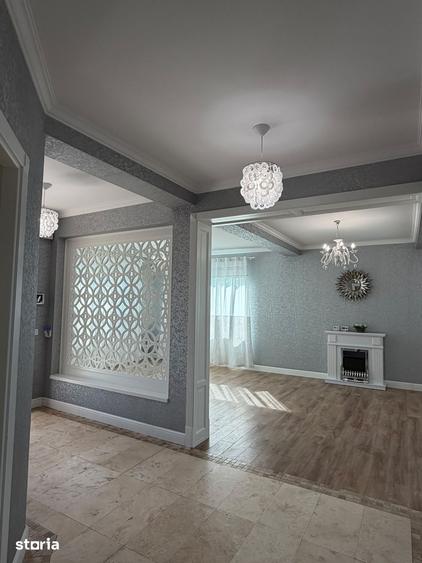 Casă cu 4 camere cu Teren 369 Mp în Blejoi