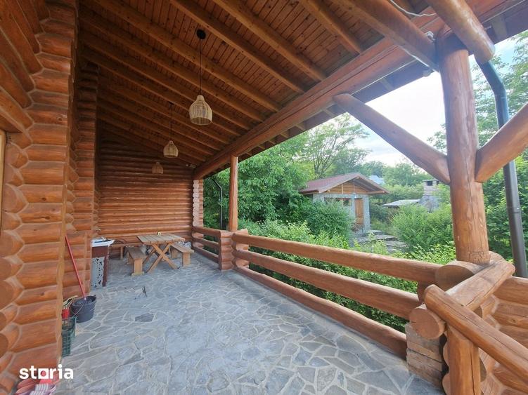 Oportunitate investi?ie la Breaza -cabana lemn +teren 980 mp - 1