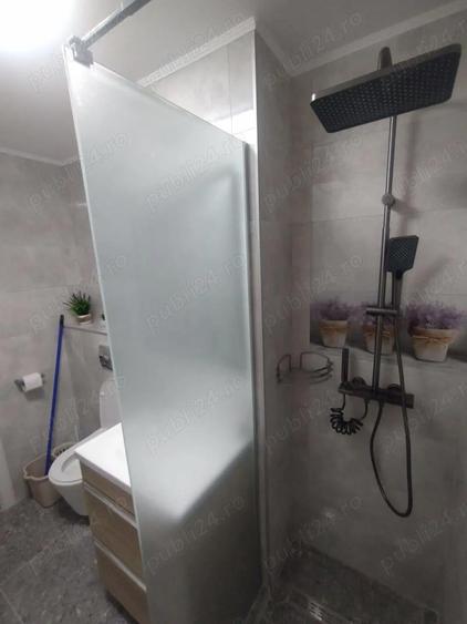 Apartament cu 2 camere decomandat în Telecabinei