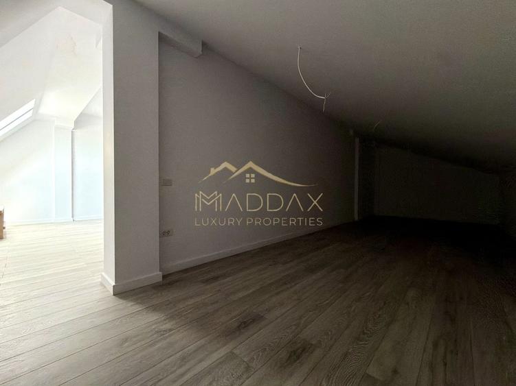 Apartament cu 3 camere decomandat în Aviației