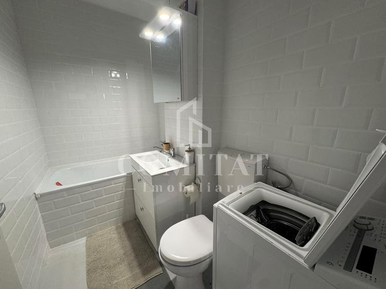 Apartament cu 3 camere semidecomandat, mobilat în Gheorgheni