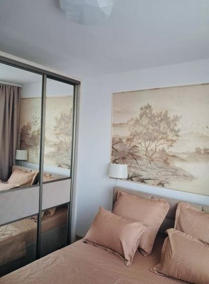 Apartament cu 3 camere, mobilat în Drumul Taberei
