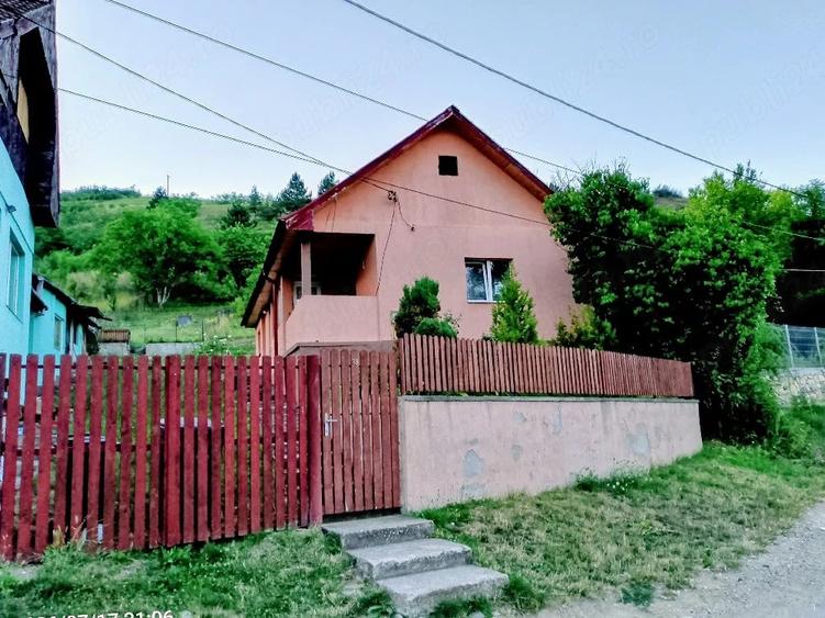 Casă cu 2 camere cu Teren 820 Mp în Suceagu