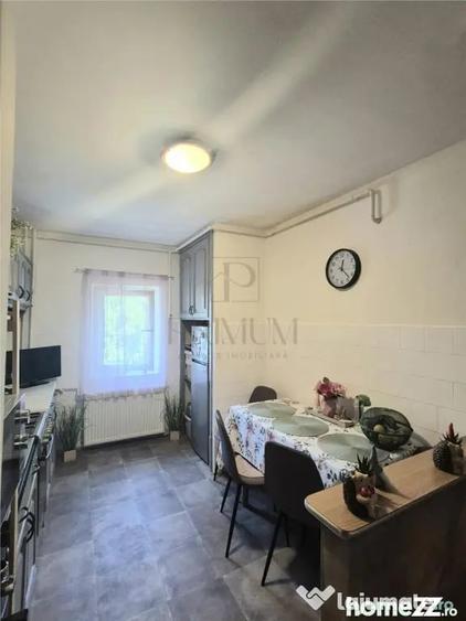 Apartament cu 2 camere semidecomandat în Dâmbovița