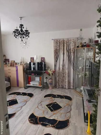 Apartament cu 2 camere în Săvinești