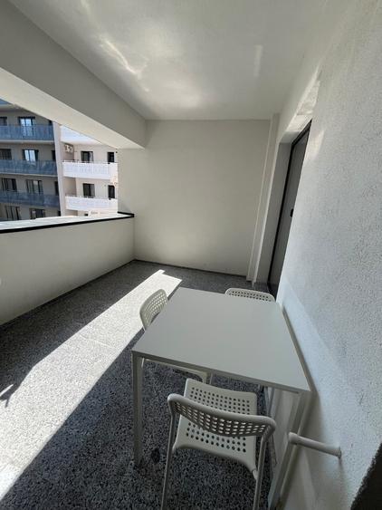 Apartament cu 3 camere decomandat, mobilat în Theodor Pallady