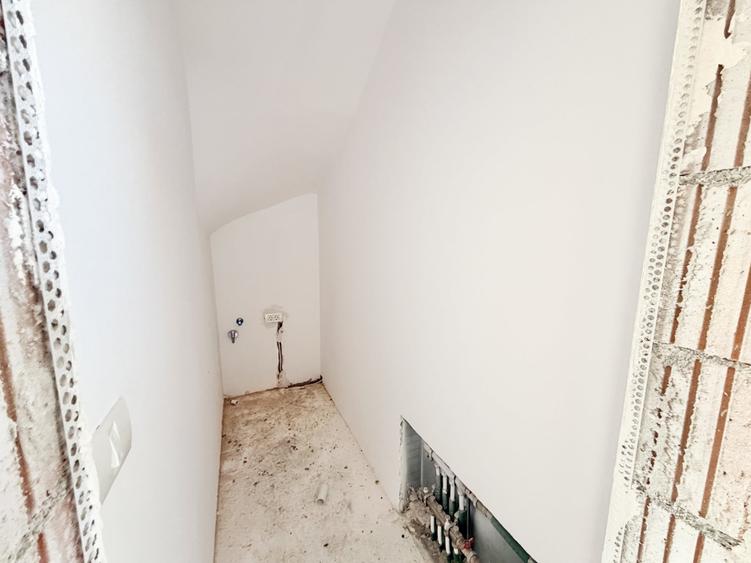Duplex cu 4 camere - Predare imediata - Mosnita - Comision 0% - 10