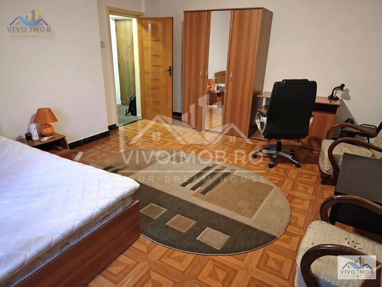 Garsonieră decomandată în Unirii
