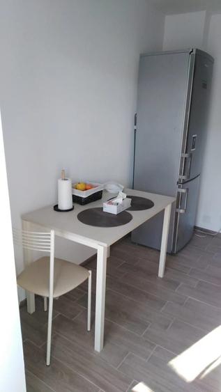 Apartament cu 2 camere decomandat în Orizont