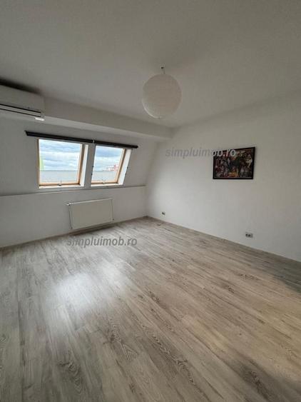 Apartament cu 3 camere decomandat, mobilat în Sud-Est