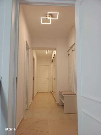 Inchiriez apartament 2 camere bloc nou ( loc parcare privat ) - 1