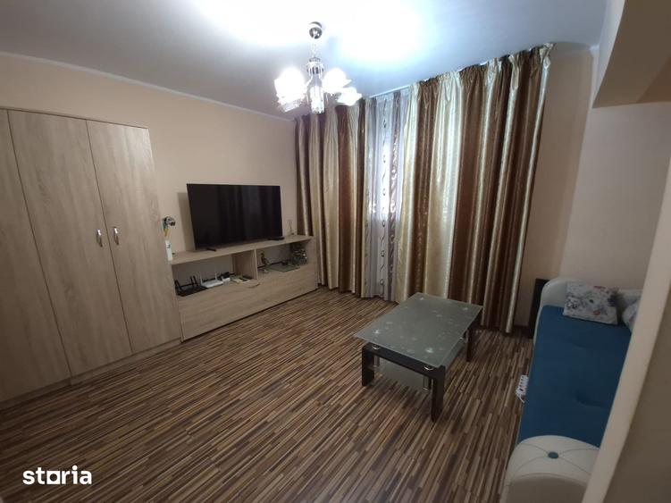 Apartament cu 2 camere decomandat în Siderurgiștilor