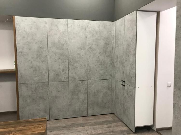 Spațiu comercial, în Central