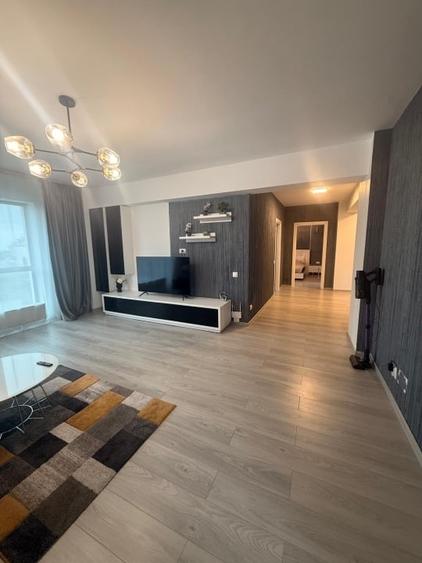 Apartament cu 3 camere decomandat, mobilat în Eremia