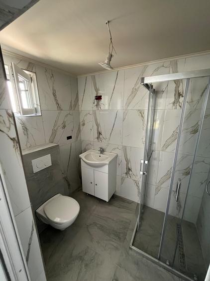 Casă cu 2 camere în Central
