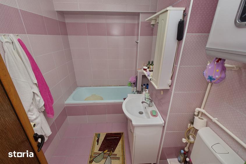 Apartament cu 3 camere decomandat în Mazepa 1