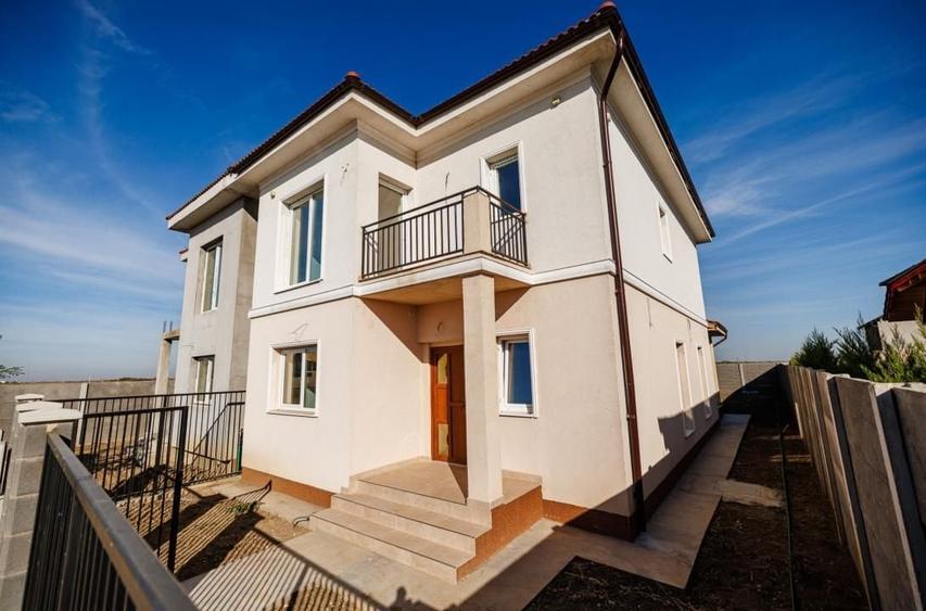 Casă individuală cu 5 camere cu Teren 313 Mp în Săcălaz