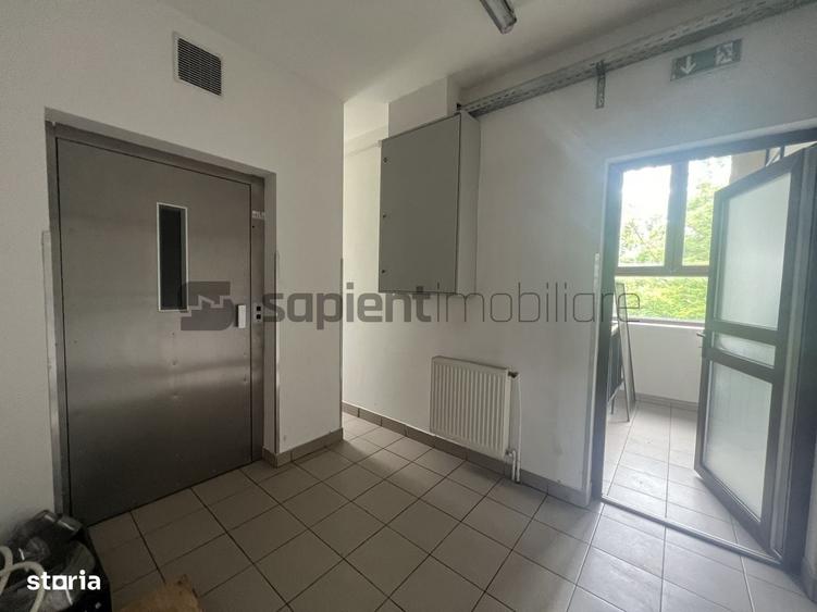 Spațiu comercial, de 435 mp, în Cantemir