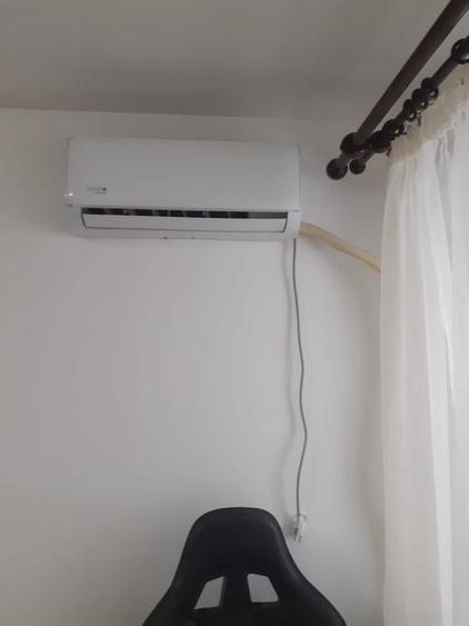 Apartament cu 3 camere semidecomandat, mobilat în Obor