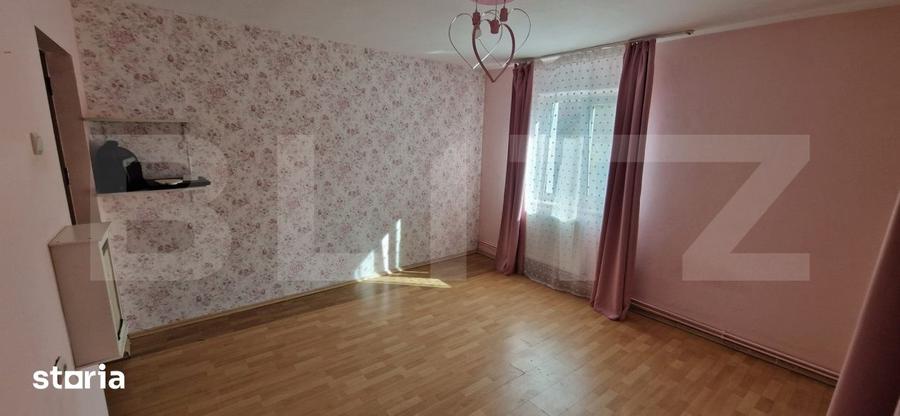 Casă cu 6 camere cu Teren 432 Mp în Lascăr Catargiu