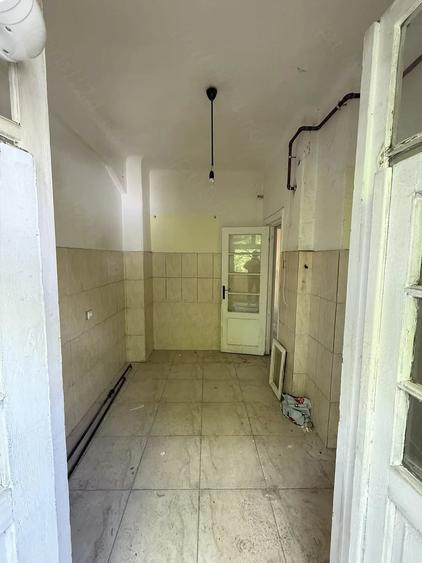 Apartament cu 2 camere decomandat în Grozăvești