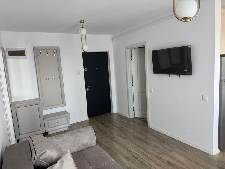 Apartament cu 2 camere decomandat în Exterior Vest