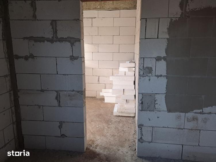 Casă cu 3 camere cu Teren 500 Mp în Nufăru