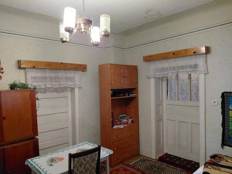 Casă individuală cu 5 camere cu Canalizare în Sâncraiu de Mureș