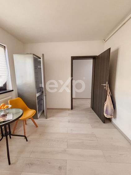 Apartament cu 2 camere decomandat, mobilat în Trivale