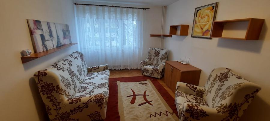 Apartament cu 2 camere semidecomandat în Cornișa