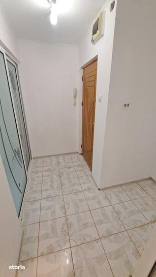 Apartament cu 2 camere în Independenței