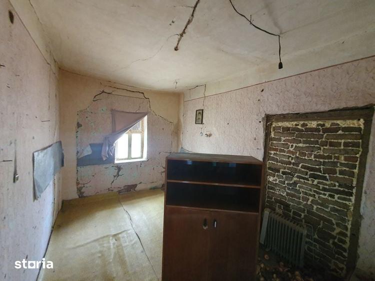 Casă cu 4 camere cu Teren 2208 Mp în Voiteg