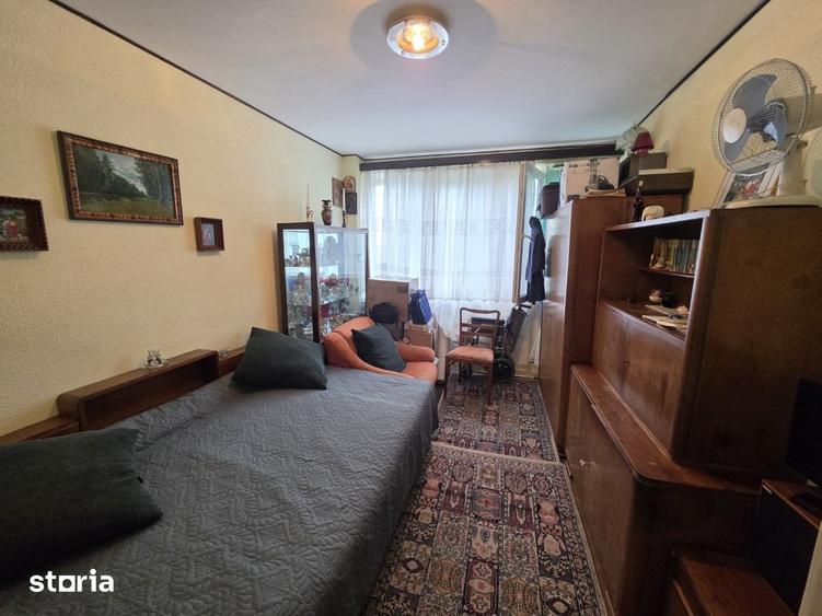 Apartament cu 2 camere semidecomandat în Basarabia