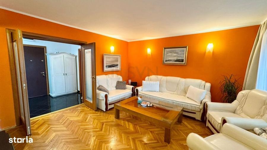 Apartament cu 3 camere decomandat, mobilat în Victoriei