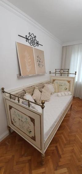 Apartament cu 2 camere semidecomandat, mobilat în Ultracentral